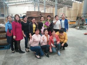 Tập thể nhân viên nữ Hà Phong